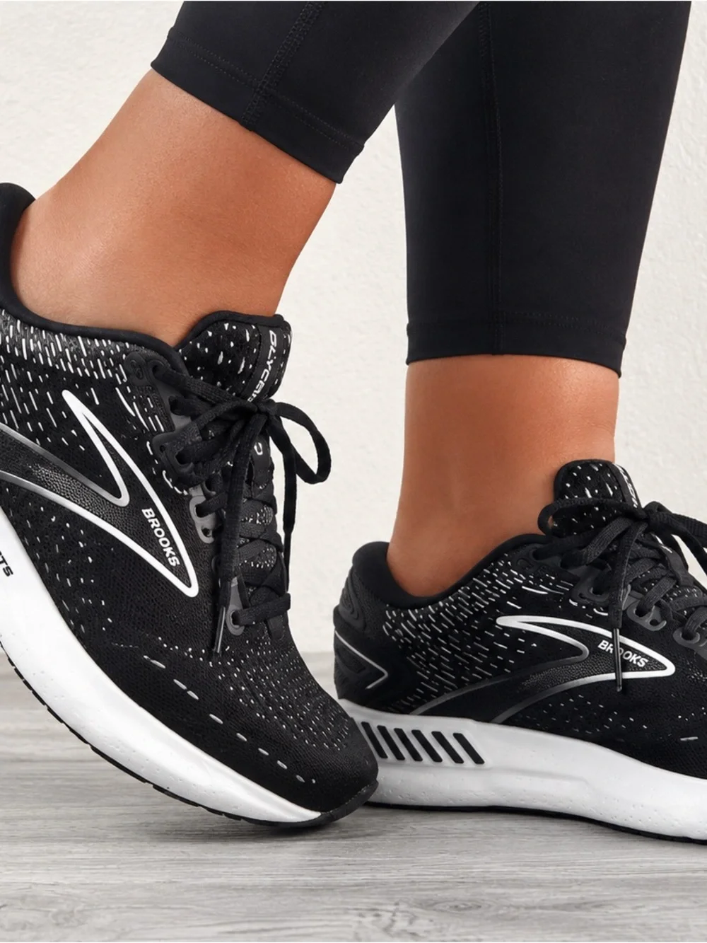 Brooks athletic running